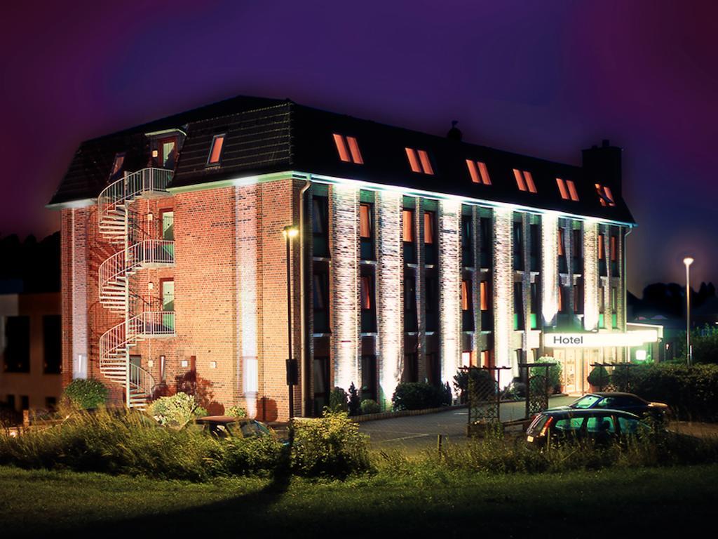 Itm Entree Glinde Restaurant & Tagungshotel Ngoại thất bức ảnh